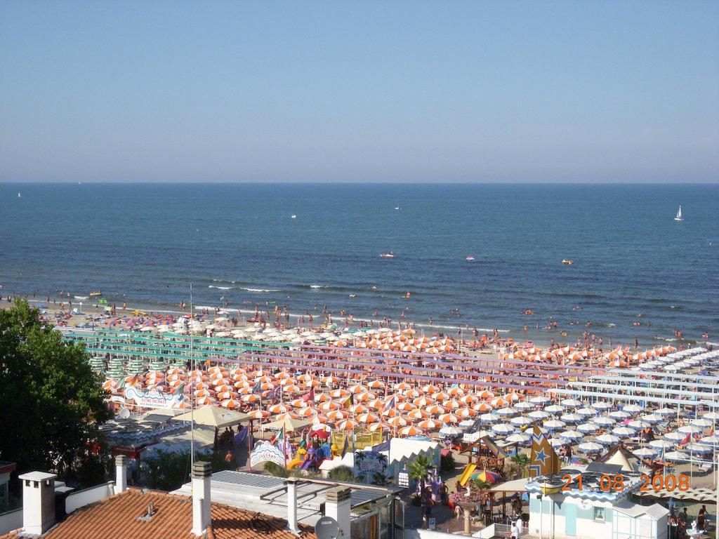 Hotel Villa Linda - Family Hotel - Nuova Costruzione Antisismica Riccione Buitenkant foto